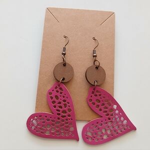 Fashion Jewelry Magenta Heart Earrings